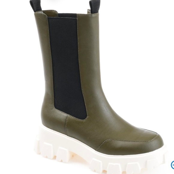Journee Collection Shoes - Journee Collection Tru Comfort Foam Vista Bootie